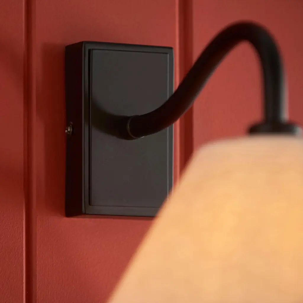 Knole Matt Black Wall Light C/W Shade