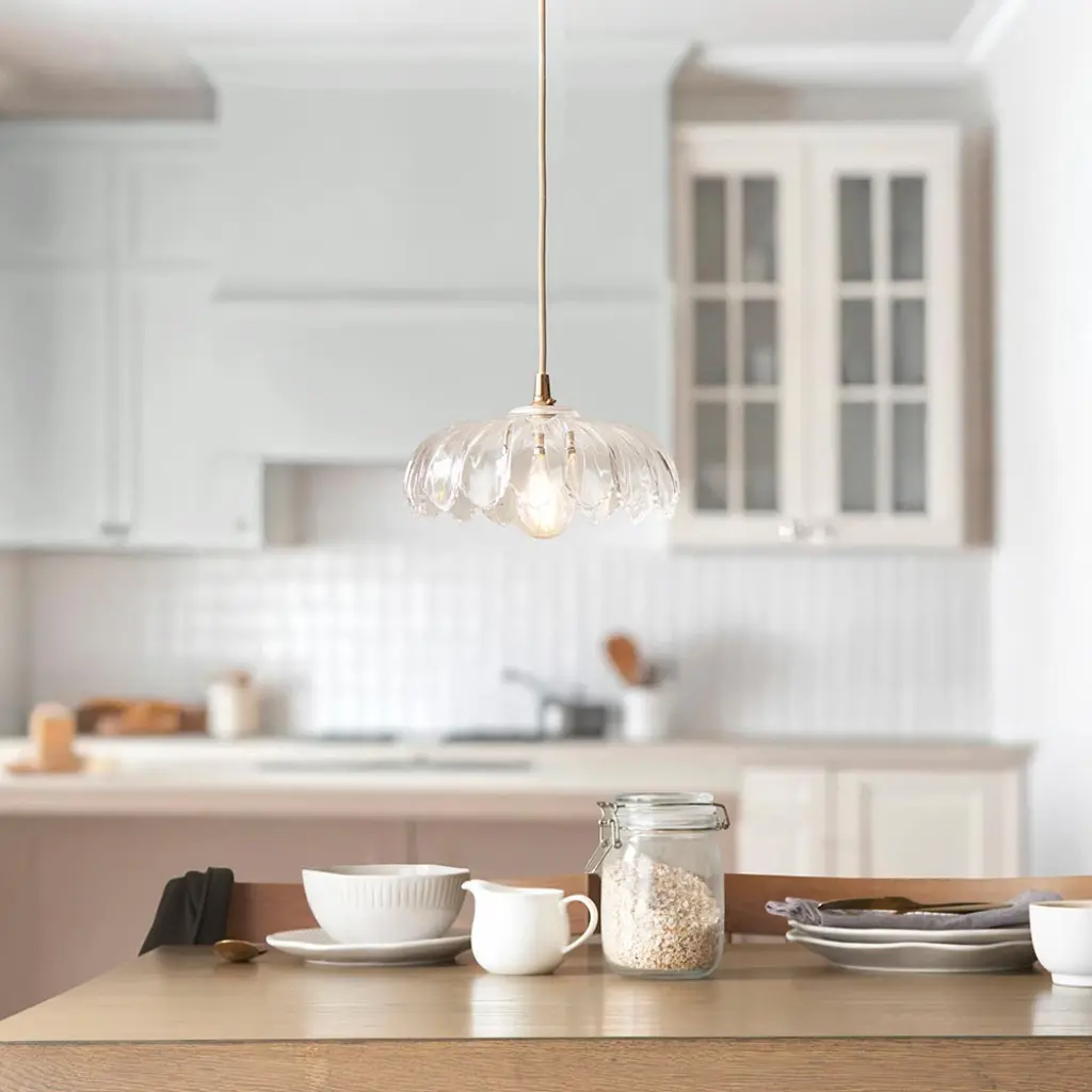 Camellia Easyfit Scalloped Glass Shade at 260mm