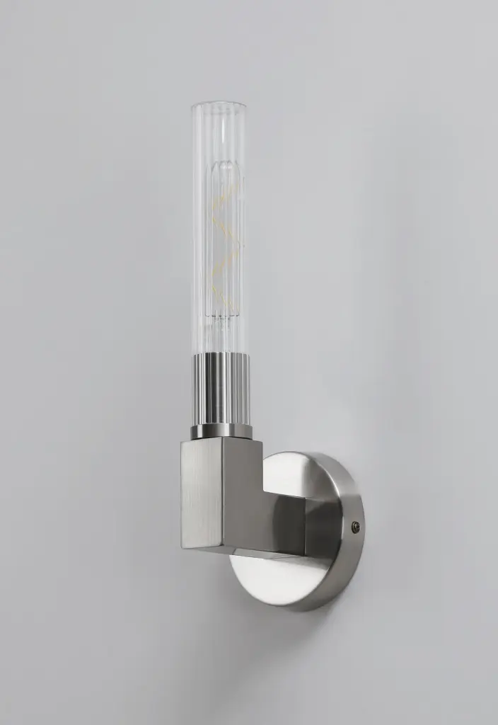 Dee Single Wall Light in Satin Nickel IP44