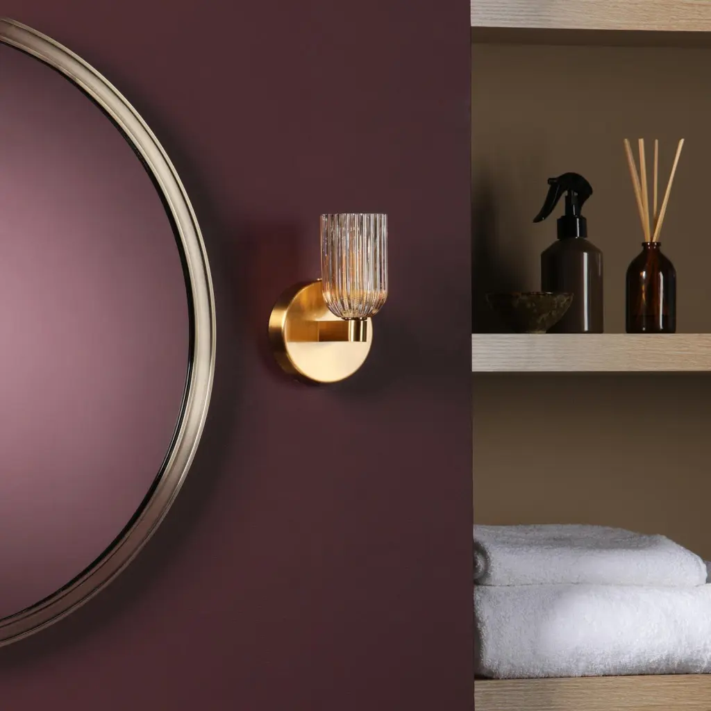 Hilaria Antique Gold Single Wall Light