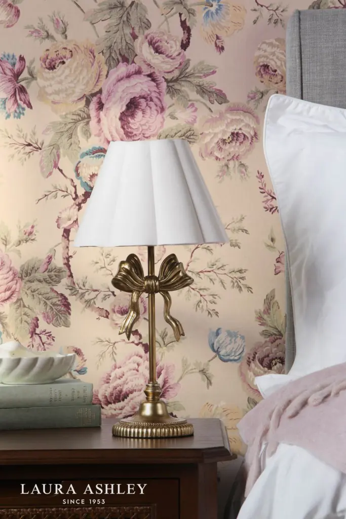 Larkfield Bow Gold Table Lamp C/W Shade