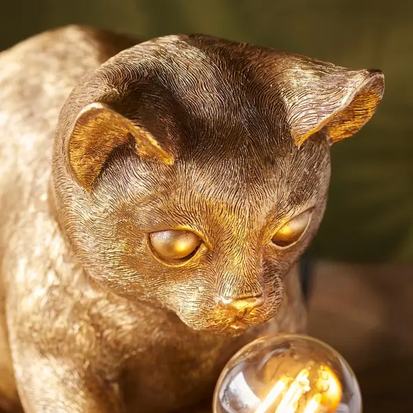Kitten Table Lamp in Vintage Gold Finish