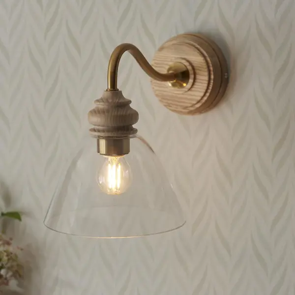 Cotswold Wood Detailed Wall Light