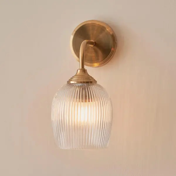 Ashcroft Brass Wall Fitting with Ribbed Glass Shade