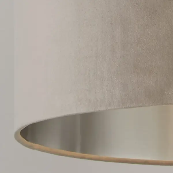 Taupe Velvet with Silver Linner 28cm