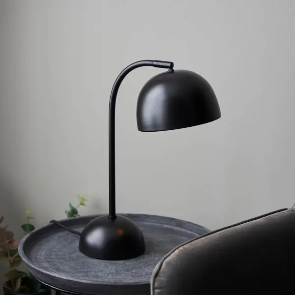 Brodey Table Lamp in Matt Black Finish