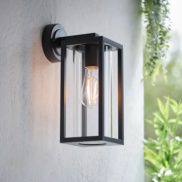 Hamden Outdoor Wall Lantern IP44