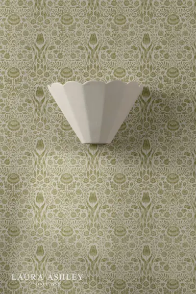 Scallop White Ceramic Wall Light